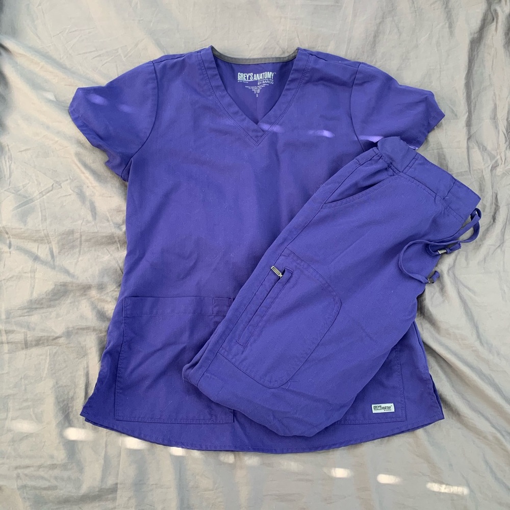 Grey’s Anatomy Purple Scrub set sz s